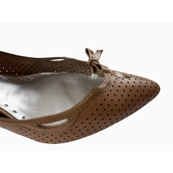 BCBGirls Darren Dark Wheat Leather Cut-Out Pointy Toe Heels w/ Bow Size 9M READ! - Picture 12 of 13